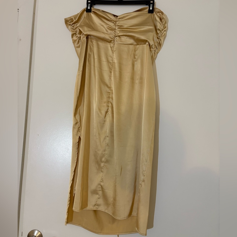 Danielle Bernstein Gold Dress - Picture 7 of 7